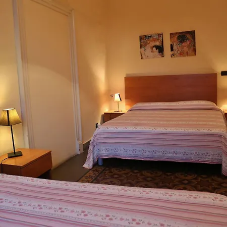 Opera Bed & Breakfast