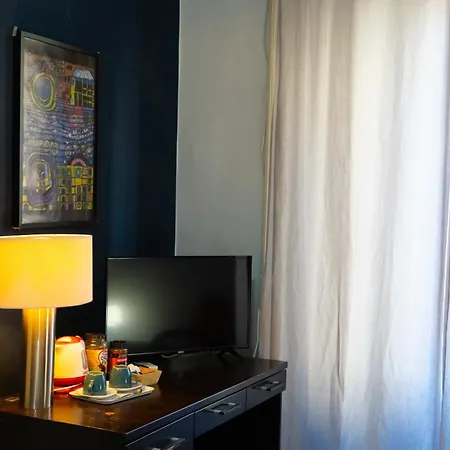 Bed and Breakfast Opera
